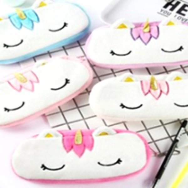 LITTLE UNICORN PENCIL CASE